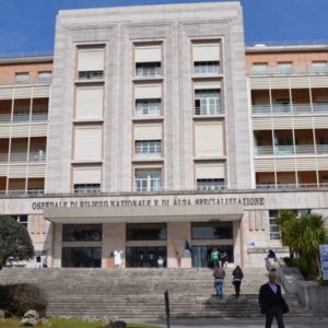 Ospedale Cotugno di Napoli - Centro specializzato per la cura del coronavirus in Campania
